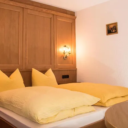 Paulis Hof Apartment *